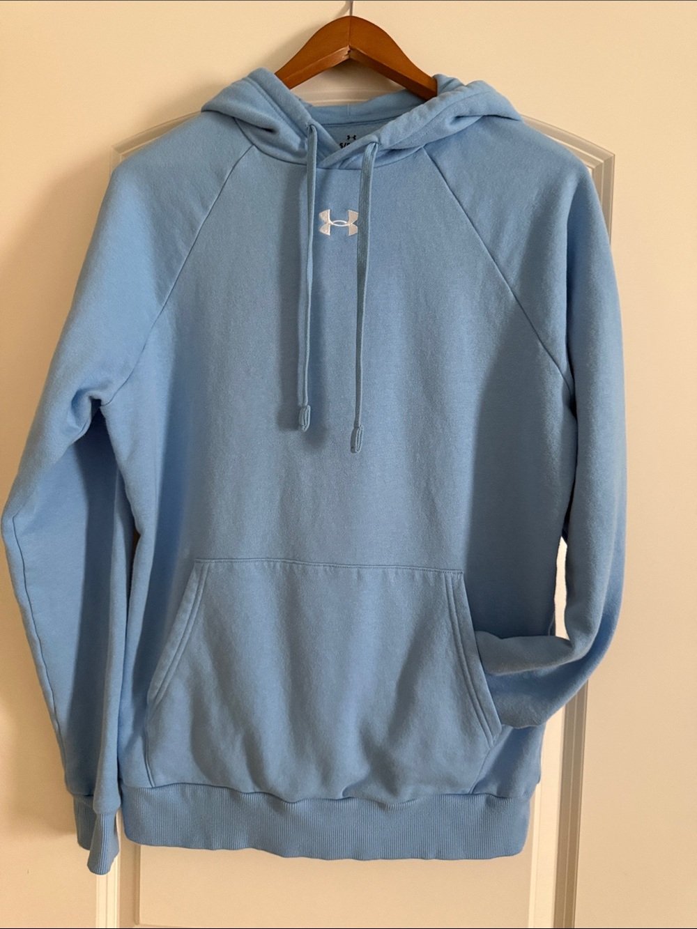 Under Armour Men’s Sky Blue Pullover Hoodie
